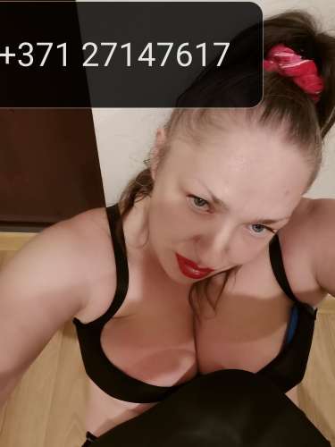 Ladylux (29 years) (Photo!) offer escort, massage or other services (#5703760)